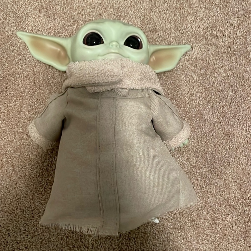 Cute Baby Yoda Plushie